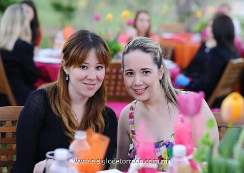 Paulina y Ana Cris.