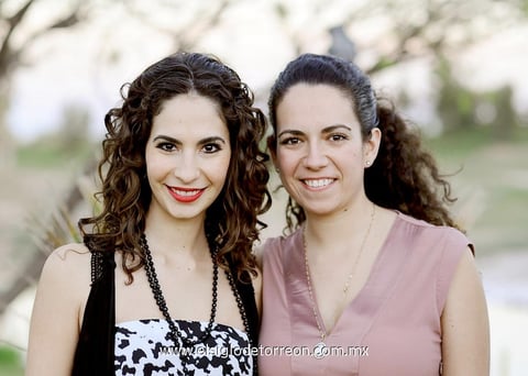 Valeria y Niza.