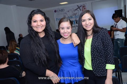 Carolina, Karly y Katia.