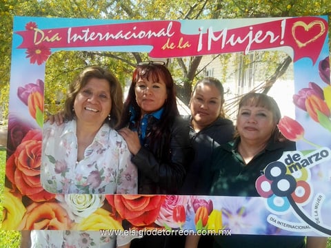 Priscila, Flor, Laura Joana y Pilar.