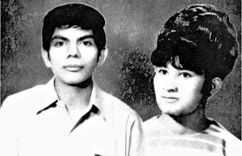 Luis Pimentel y Rosario Ortiz, quienes contrajeron matrimonio el 13 de marzo de 1972.