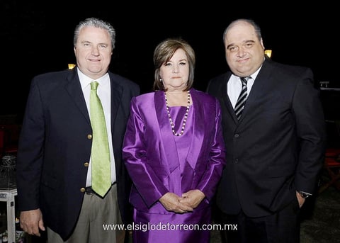 Luis Dugay, Mayi Dugay y Guillermo Ude.