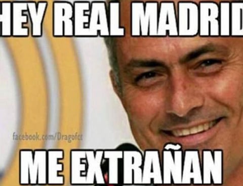 Hinchas merengues han protestado ante la directiva por haber dejado ir al polémico técnico, José Mourinho.