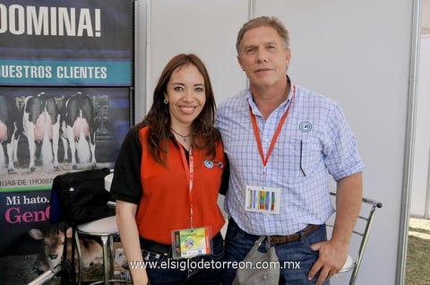 Eréndira y Ernesto.
