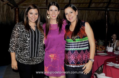 Sofía Gómez y Paola Cucá.