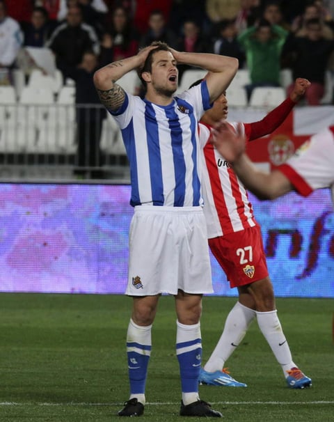 Markel Bergara empató de nuevo la situación, pero en tiempo de compensación apareció el marroquí Hicham Khaloua para darle la victoria al Almería.