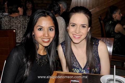 Angélica y Lorena.