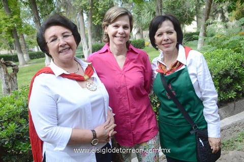 29032014 Ángeles, Susana y Elisa.