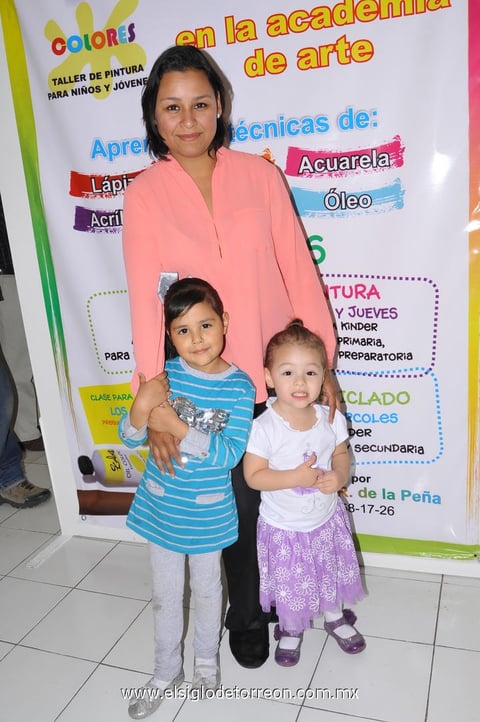 01042014 EXPOSICIóN . Mariel, Abril y Mara.