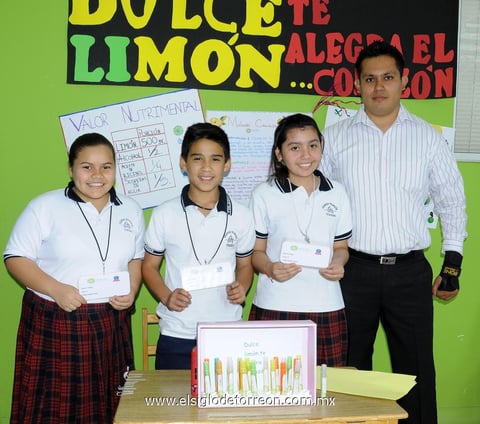 01042014 Ximena, Jacobo, Ingrid y Anuar.