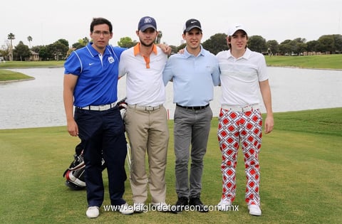 01042014 Alejandro, Gustavo, Alberto y Carlos.