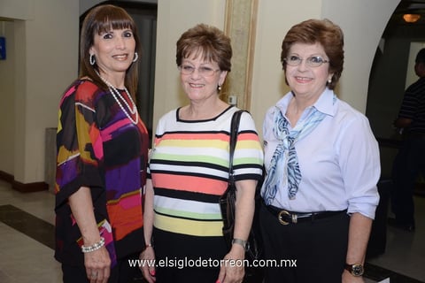 02042014 María Luisa, Musy y Ruty.