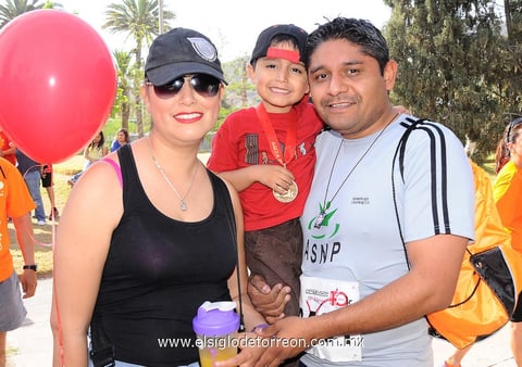 02042014 Magda, Diego y Sixto.