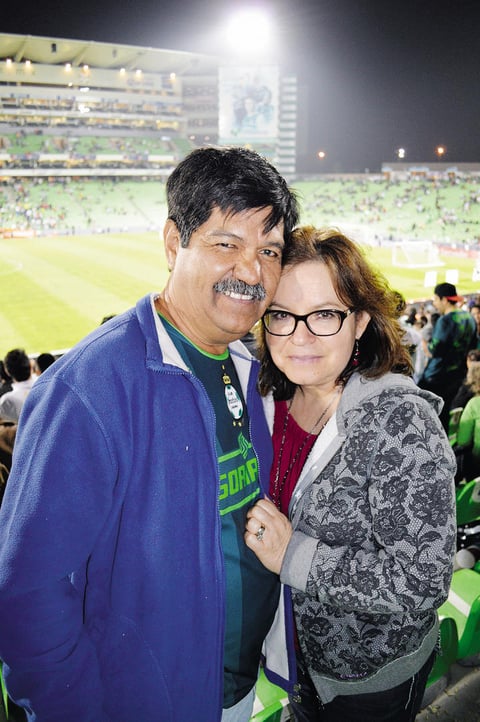 Erasmo Ocón y Yolanda Andrew de Ocón.