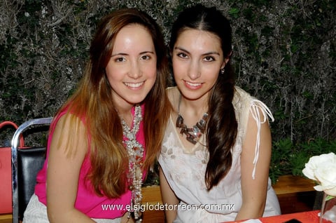 03042014 Lilia y Nicole.