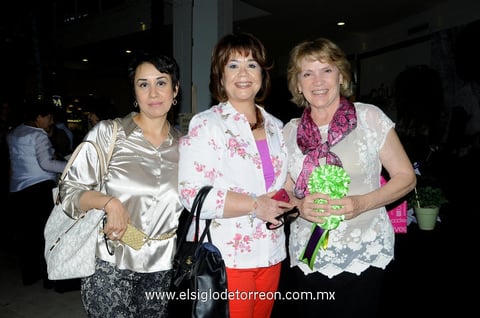 05042014 Gris, Lupita y Kity.