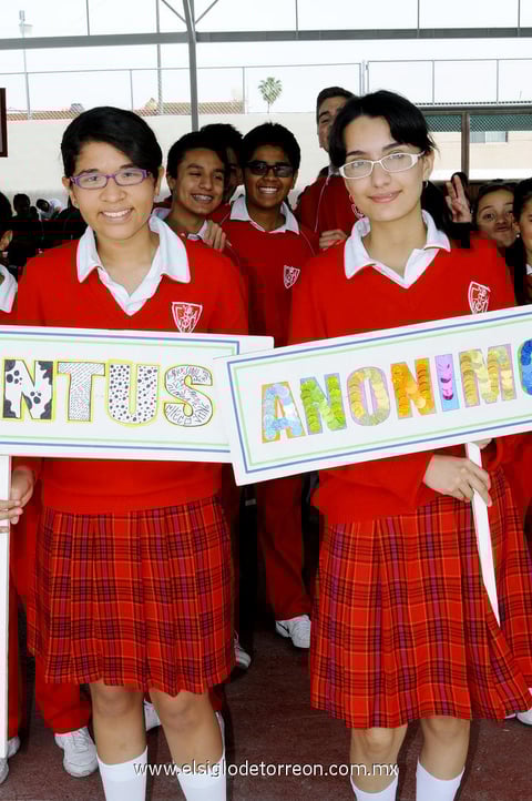 07042014 Laura y Daniela.