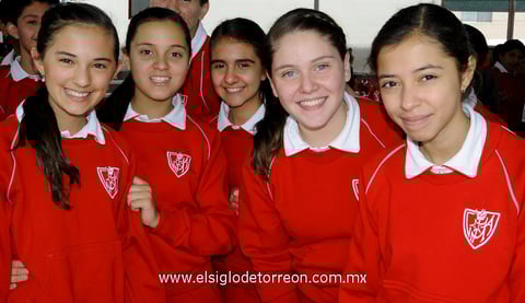 07042014 Ana, Andrea, Mavy, Sofía y Nancy.