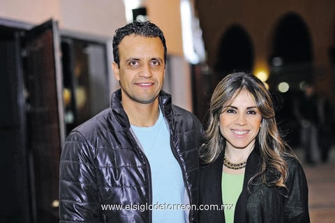 06042014 NOCHE DE CONCIERTO.  Gustavo y Yuvia.