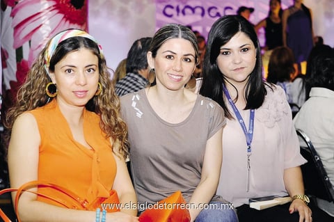 06042014 Erandi, Pinky y Diana.