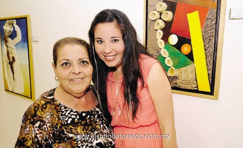 06042014 ADMIRAN EXPO.  Alejandra y Martha.