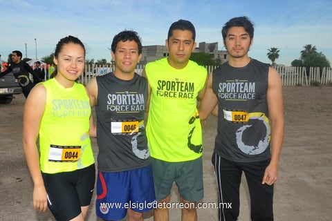 08042014 Diana, Javier, Víctor y Andrés.