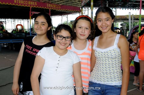 09042014 Luciana, Marcela, Natalia y Renata.