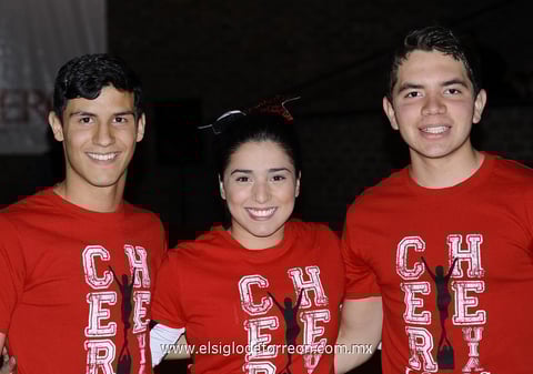10042014 Miguel, Alejandra y Jorge.