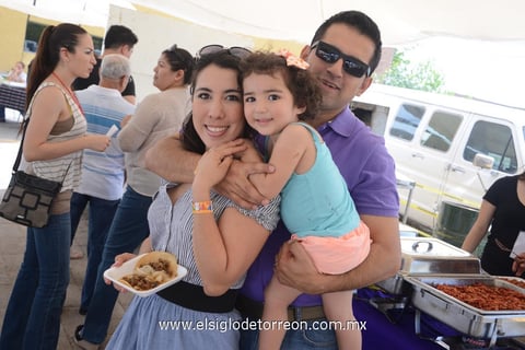 12042014 Rocío, Leilani y Saulo.