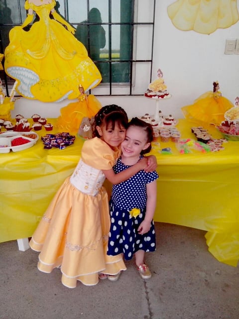 Karen Andrea y Sofy.
