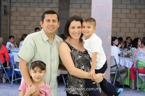 18042014 Gustavo, Armando y Carmen.