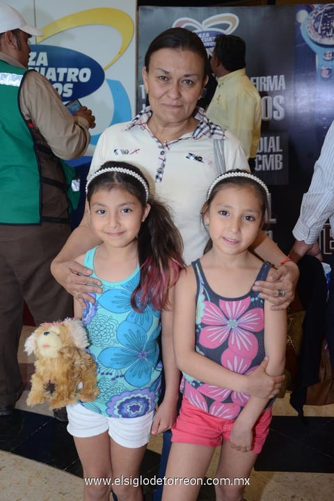 18042014 Guadalupe, Ximena e Ivanna.