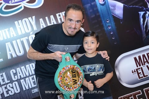 18042014 El campeón Veneno Rubio y Luis Carlos.