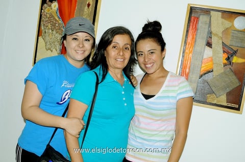 18042014 Zuri, Beatriz y Damaris.
