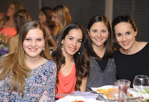 19042014 Martha, Roberta, Nora y Paty.
