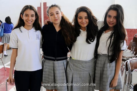 21042014 Sofy, Antonia, Valeria y Mina.