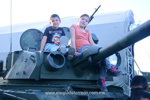 21042014 Joel y Emelin.