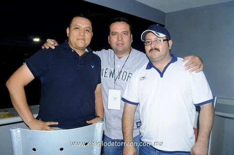 Omar, Eduardo y Alejandro.