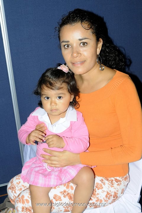 22042014 Carmen y Alondra.