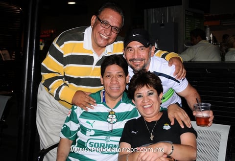 23042014 Toño, Rocío, Martínez y Jesús.