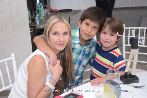 24042014 Katherine, Gerardo y Rodrigo.