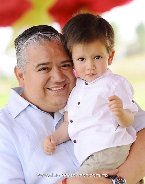 25042014 EN UNA COMIDA.  Jesús y José.