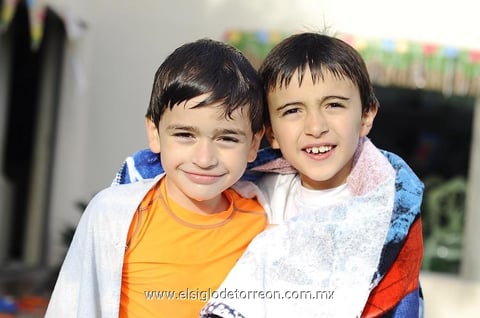 25042014 Emiliano y Guty.