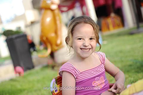 25042014 Valeria.