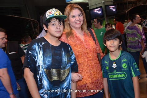 26042014 Luis, Linda y Guillermo.