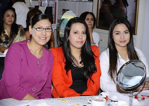 26042014 Lizeth, Pamela y Karina.