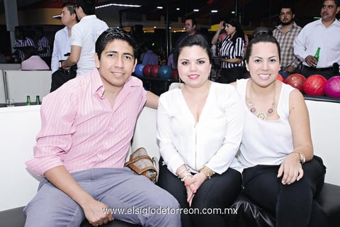 27042014 Gerardo, Malena y Diana.
