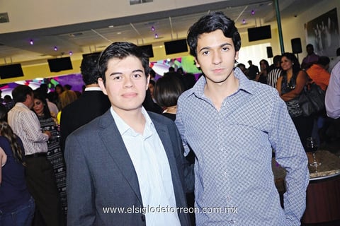 27042014 Berenice y Érika.