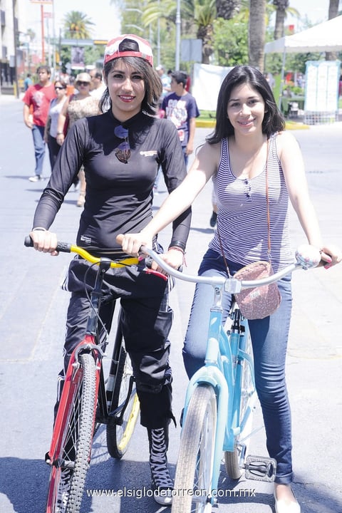 27042014 Dania y Angélica.