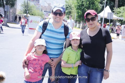 27042014 Ara, Roberto, Ana, Verónica.